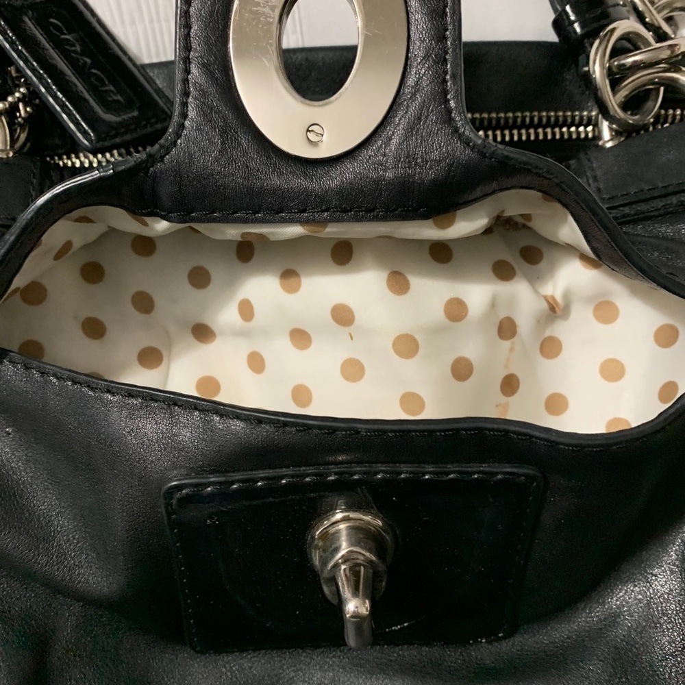 Handbag - Picture 7 of 8